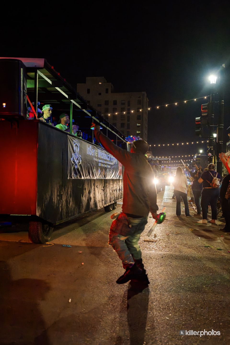 Laissez Les Bons Temps Rouler: The Mardi Gras Merchants’ Parade, photo 13
