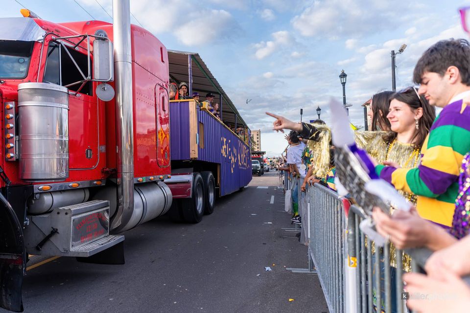 Krewe of Krewes: The Grand Finale of Lake Charles Mardi Gras, photo 4