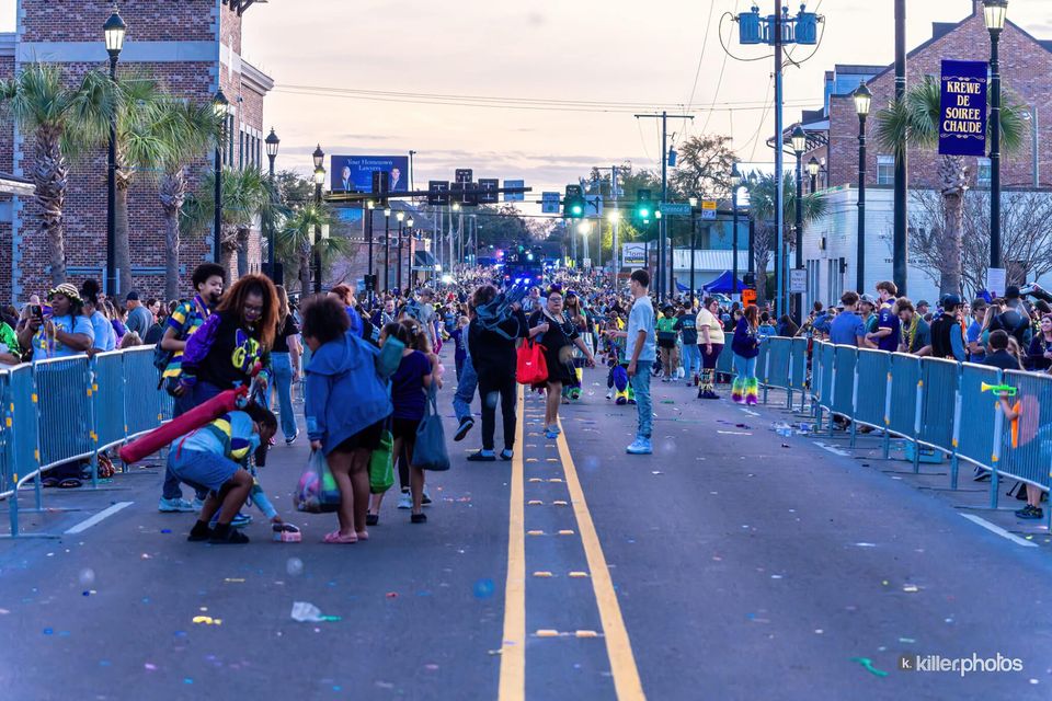 Krewe of Krewes: The Grand Finale of Lake Charles Mardi Gras, photo 16